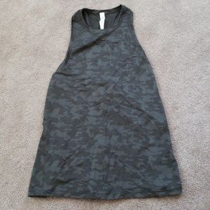 Lululemon tie up tank camo